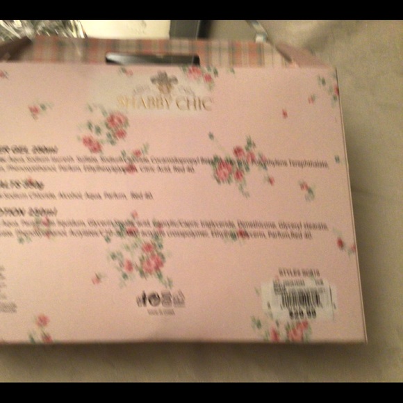 Shabby Chic lotion,Gel, Bath Salts - Picture 6 of 9